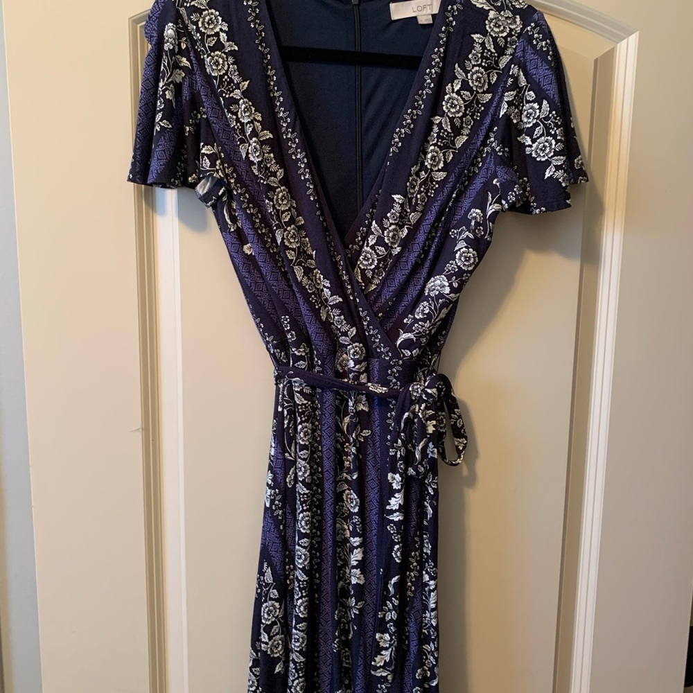 Loft knee length wrap dress